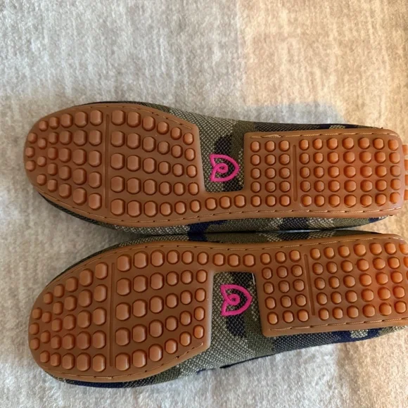 Rothy’s Driver in Spruce Camo - Picture 4 of 4